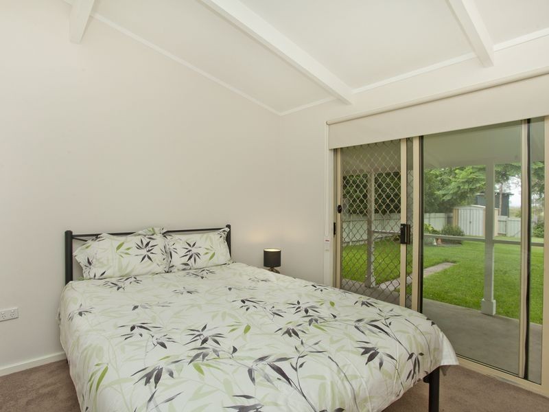 8 Mayne Street, North Rothbury NSW 2335