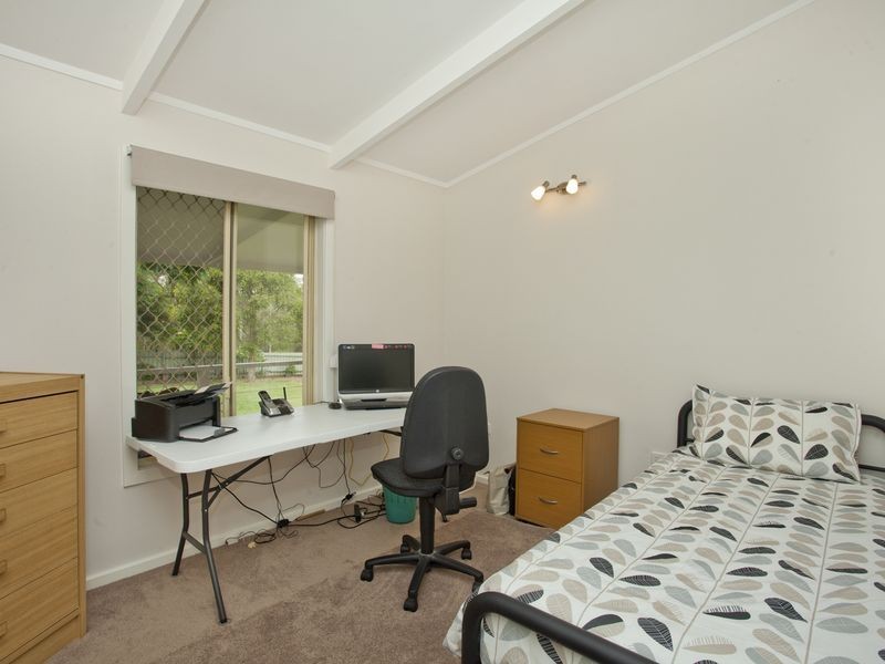 8 Mayne Street, North Rothbury NSW 2335