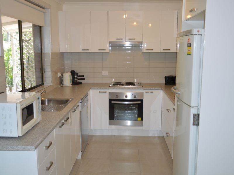 10 Mayne Street, North Rothbury NSW 2335