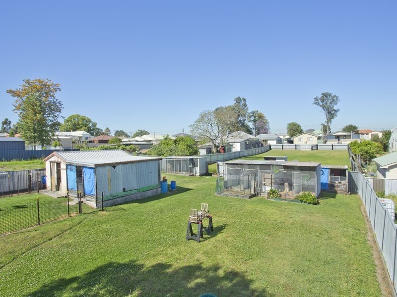 52 Evans Street, Greta NSW 2334