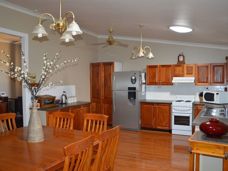 11 Thomas Street, Branxton NSW 2335