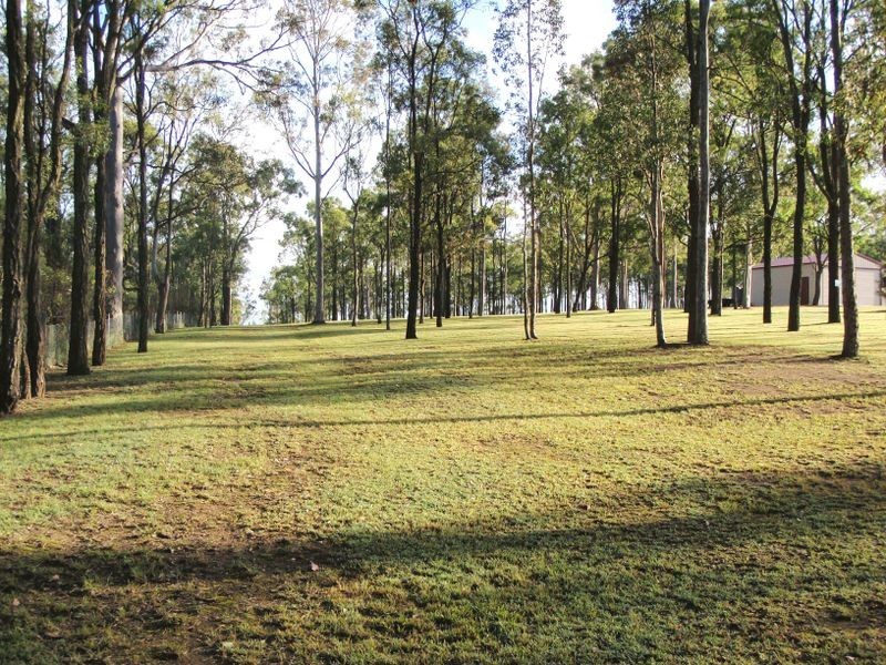 69 Lakes Folly Drive, Branxton NSW 2335