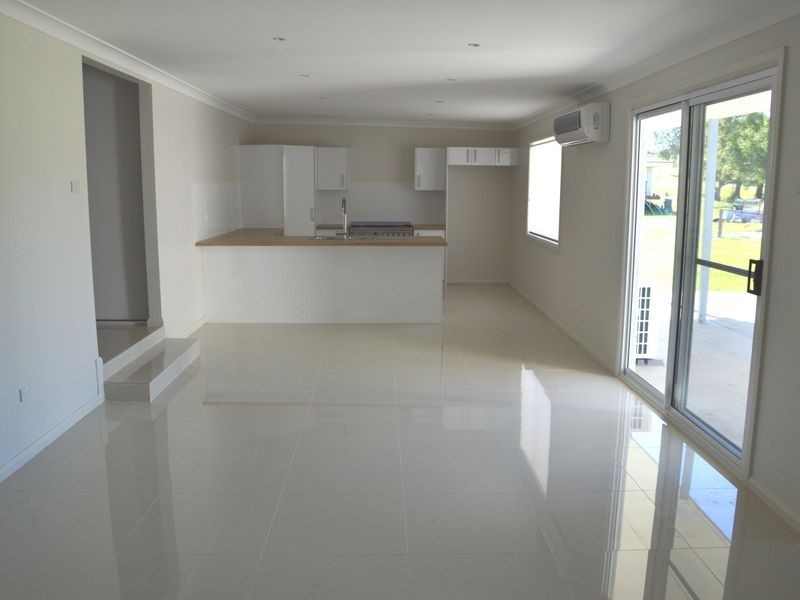 17 Evans Street, Greta NSW 2334