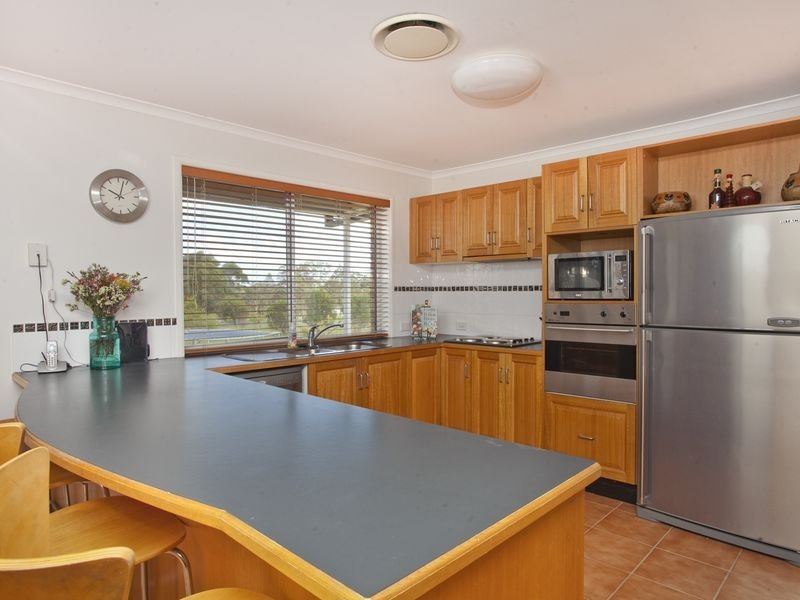 9 Lakes Folly Drive, Branxton NSW 2335