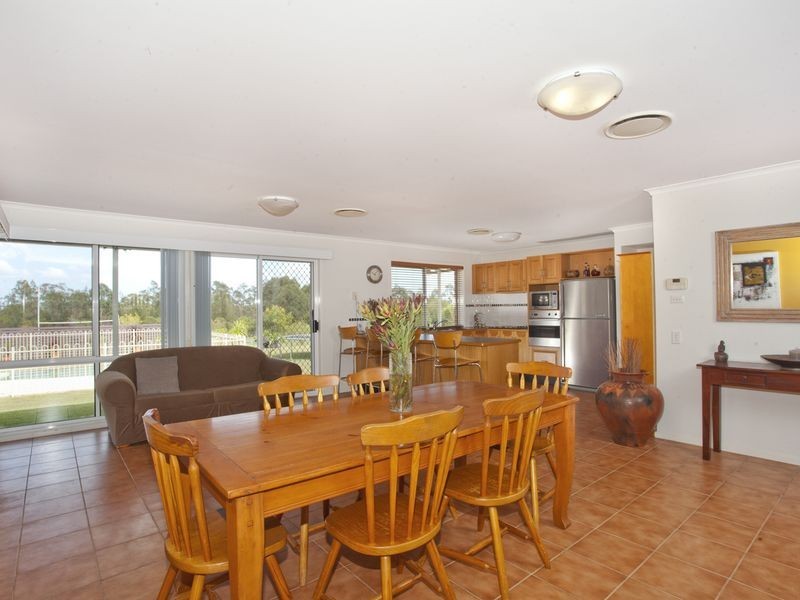 9 Lakes Folly Drive, Branxton NSW 2335