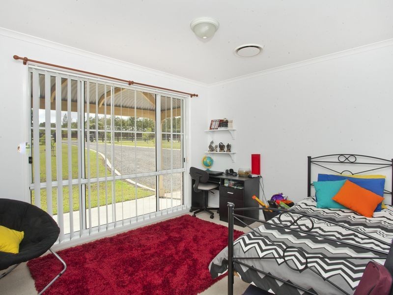 9 Lakes Folly Drive, Branxton NSW 2335