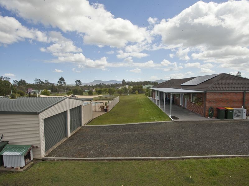 9 Lakes Folly Drive, Branxton NSW 2335