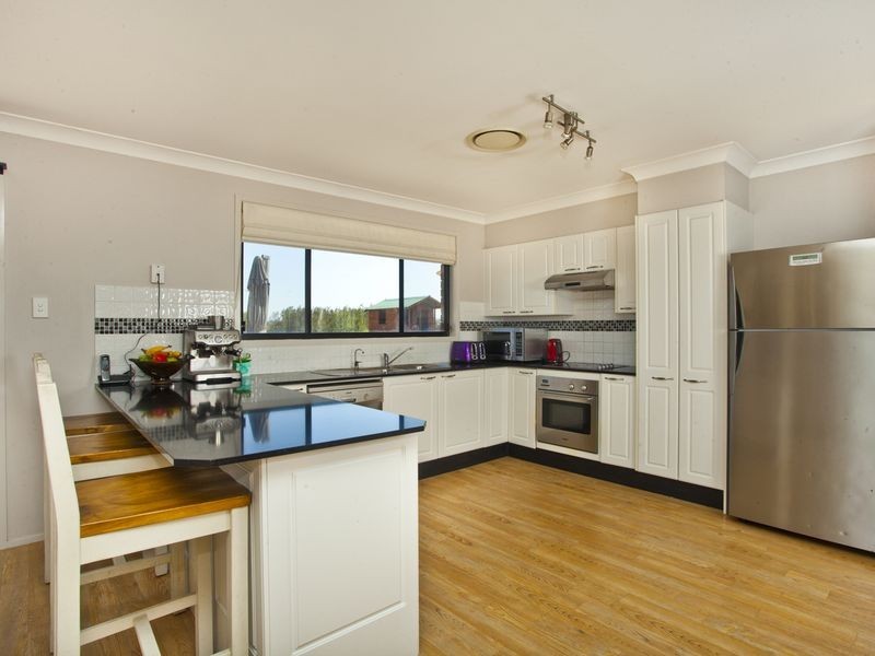 74 Hillview Road, Branxton NSW 2335