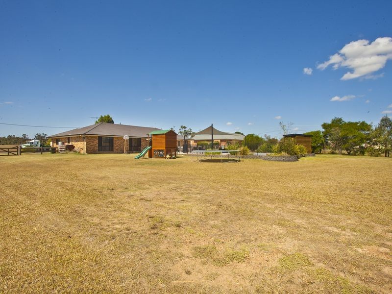 74 Hillview Road, Branxton NSW 2335