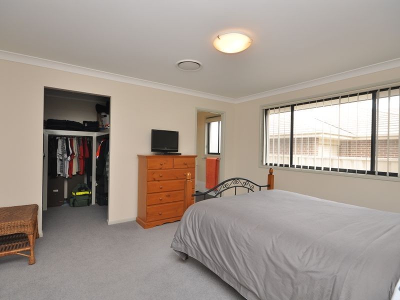 51 Clift Street, Greta NSW 2334