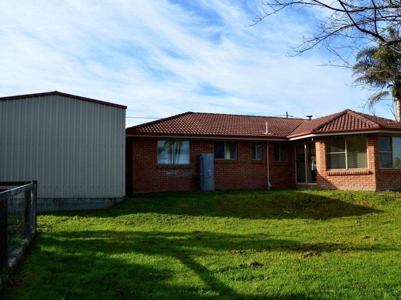 12 Oxford Street, Greta NSW 2334