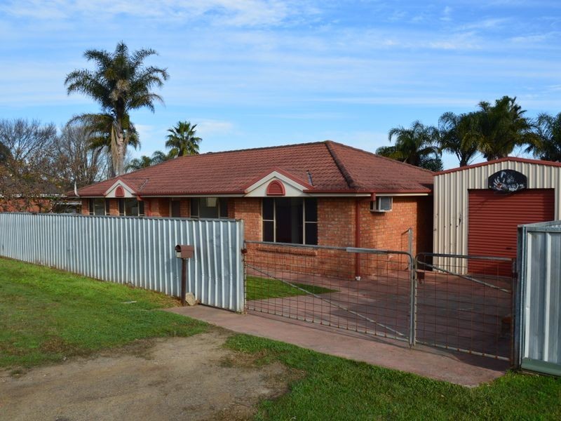 12 Oxford Street, Greta NSW 2334