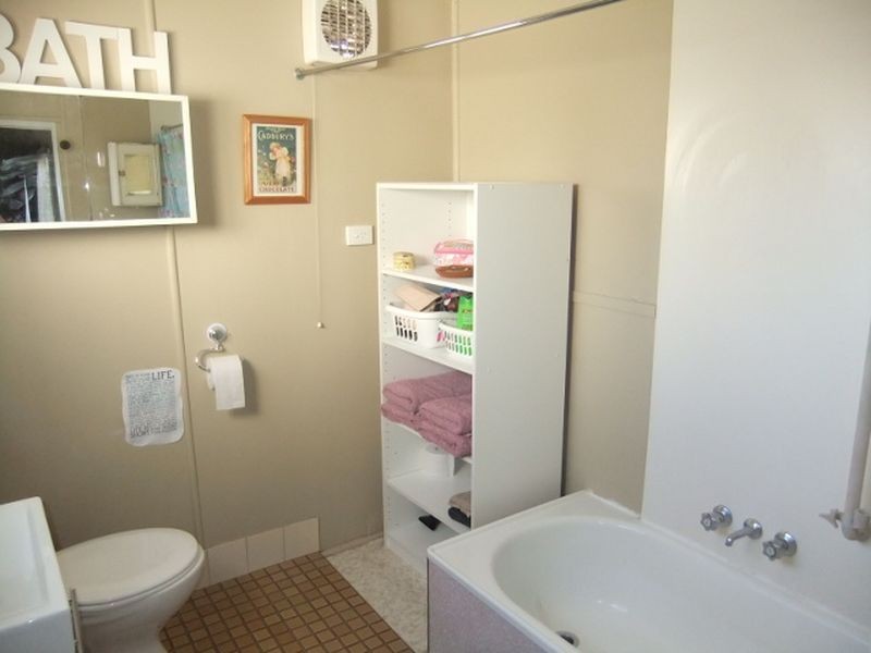 1 Whitburn Street, Greta NSW 2334