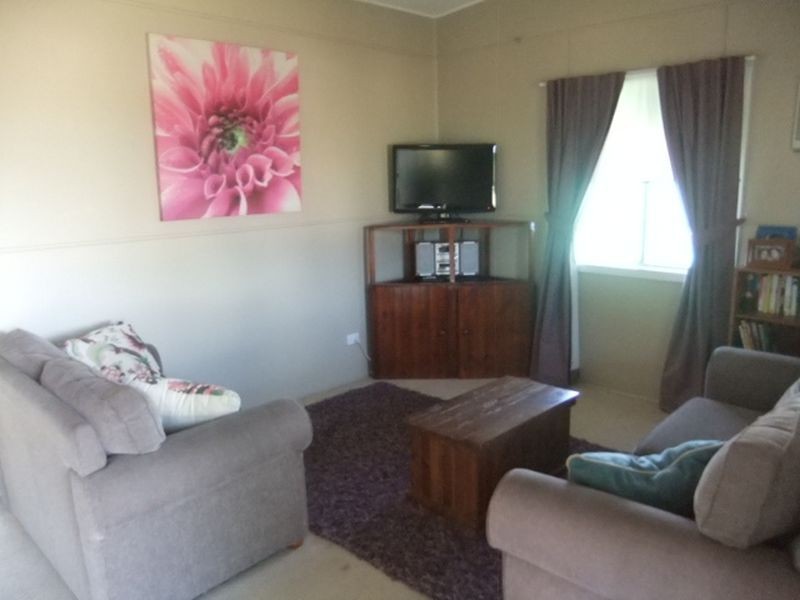 1 Whitburn Street, Greta NSW 2334