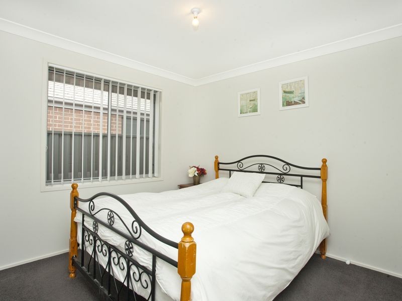 38 Whitburn Street, Greta NSW 2334