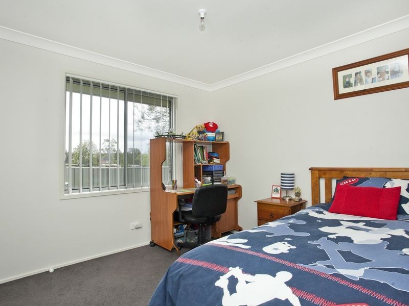 38 Whitburn Street, Greta NSW 2334