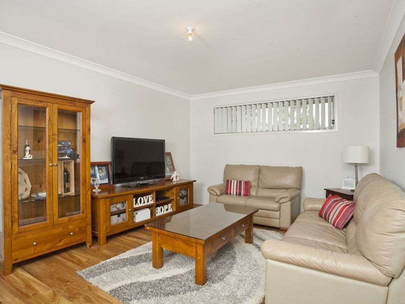 38 Whitburn Street, Greta NSW 2334