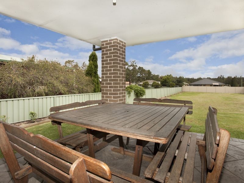 38 Whitburn Street, Greta NSW 2334