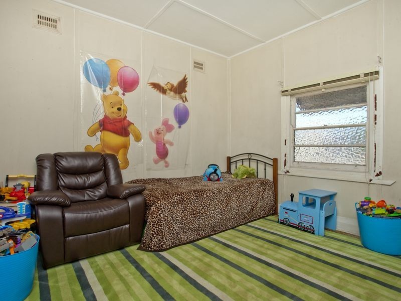 39 Sale Street, Greta NSW 2334