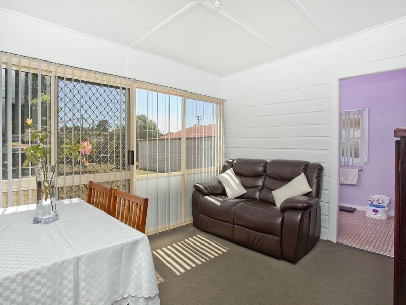 39 Sale Street, Greta NSW 2334