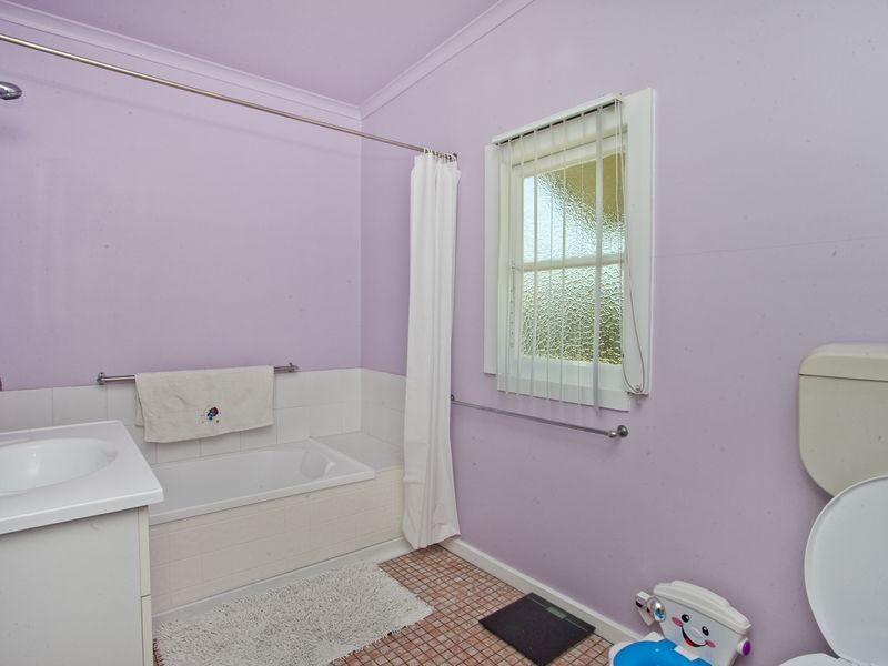 39 Sale Street, Greta NSW 2334