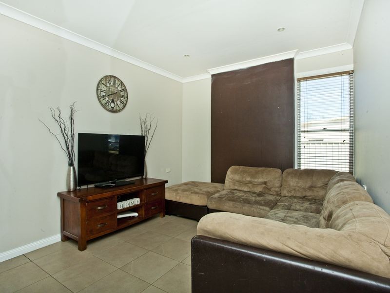 13 Anvil Street, Greta NSW 2334