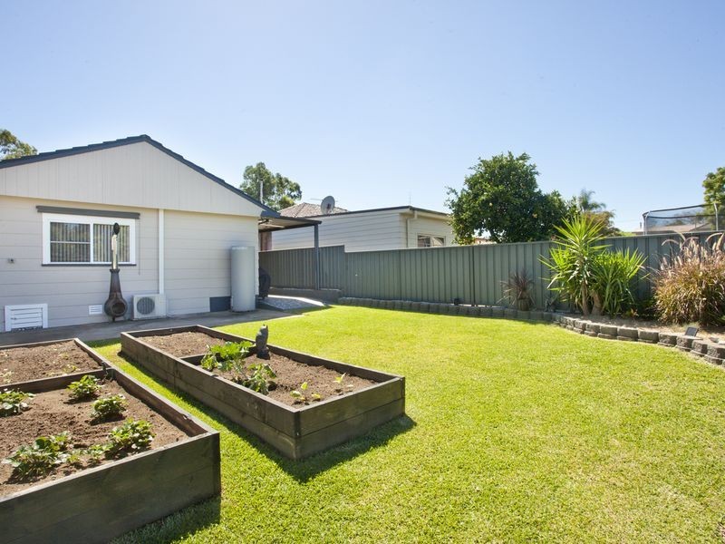 8 Queen Street, Branxton NSW 2335