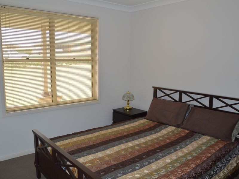 6 Clift Street, Greta NSW 2334