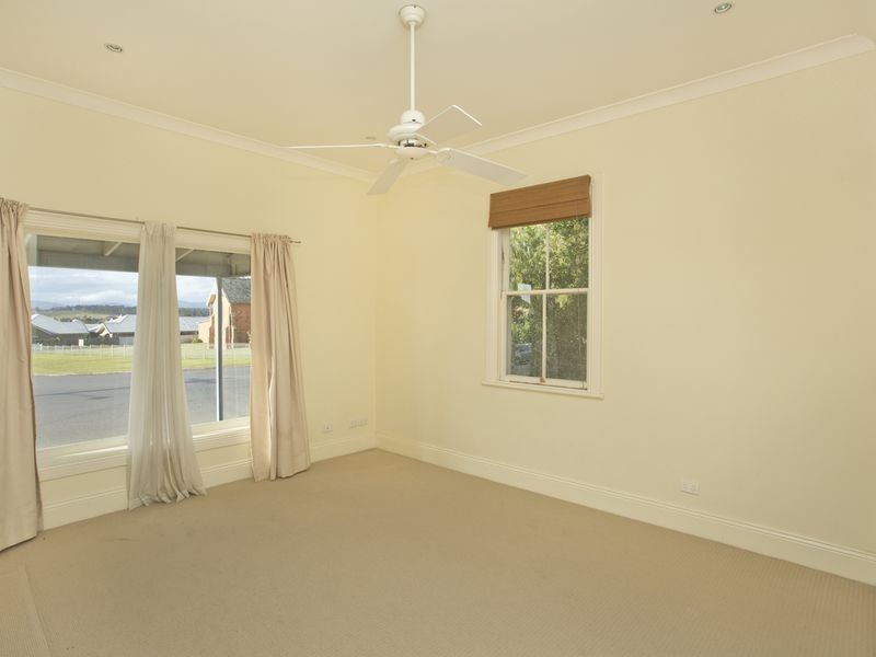 8 Drinan Street, Branxton NSW 2335