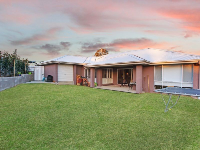 7 Kawana Way, Aberglasslyn NSW 2320