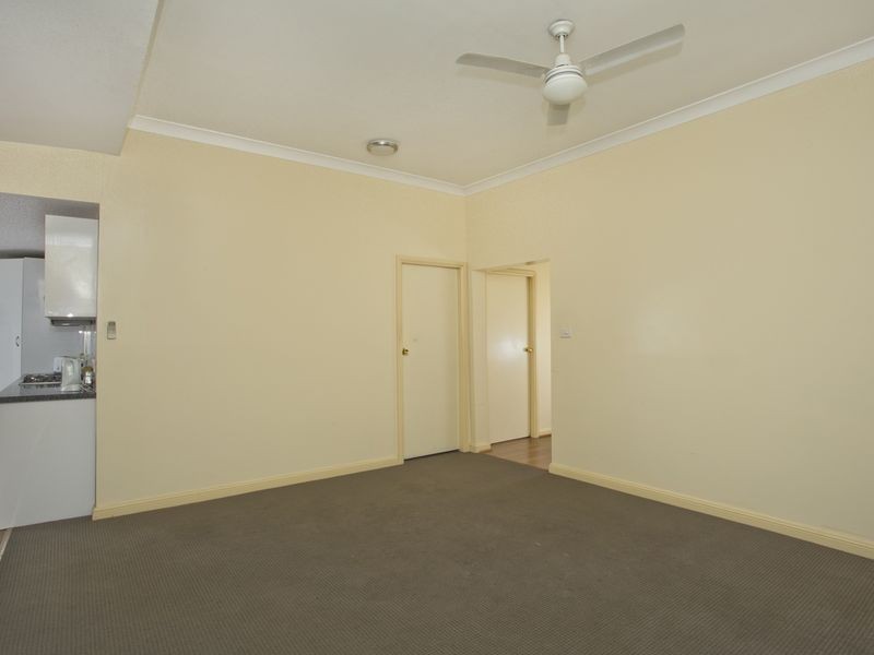 24 Sale Street, Greta NSW 2334