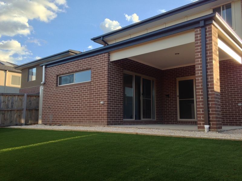 7 Vineyard Road, Wantirna South VIC 3152