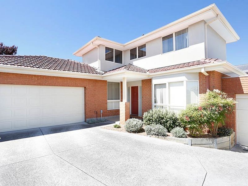 2/17 Lincoln Avenue, Glen Waverley VIC 3150