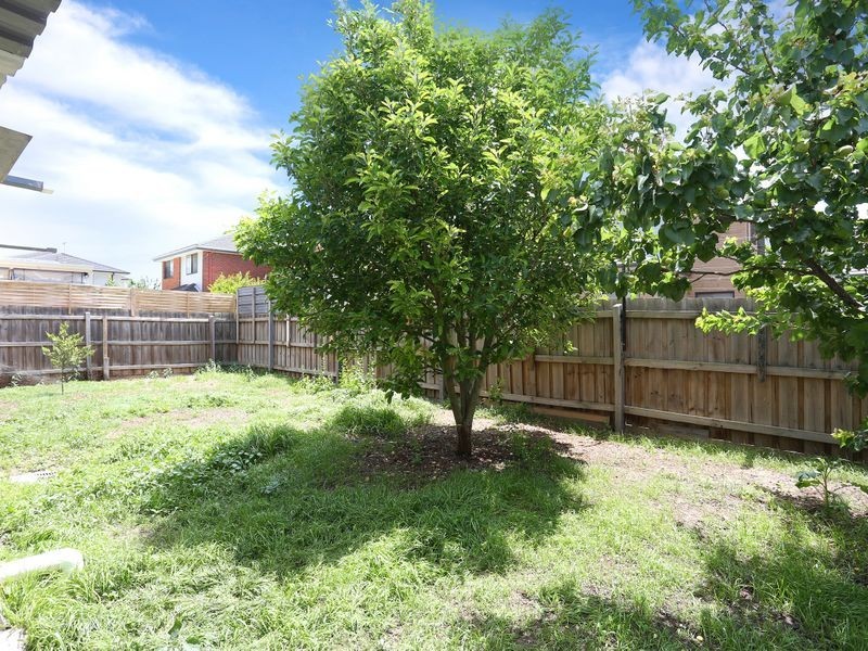 49 Buckhaven Street, Deer Park VIC 3023