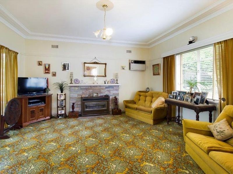 Ashburn Grove, Ashburton VIC 3147
