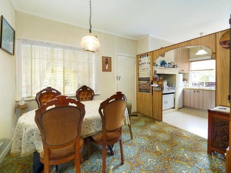 Ashburn Grove, Ashburton VIC 3147