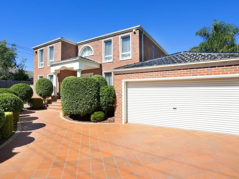26 Wilson Road, Glen Waverley VIC 3150