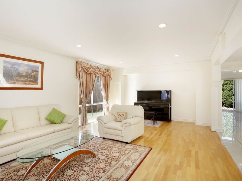 26 Wilson Road, Glen Waverley VIC 3150