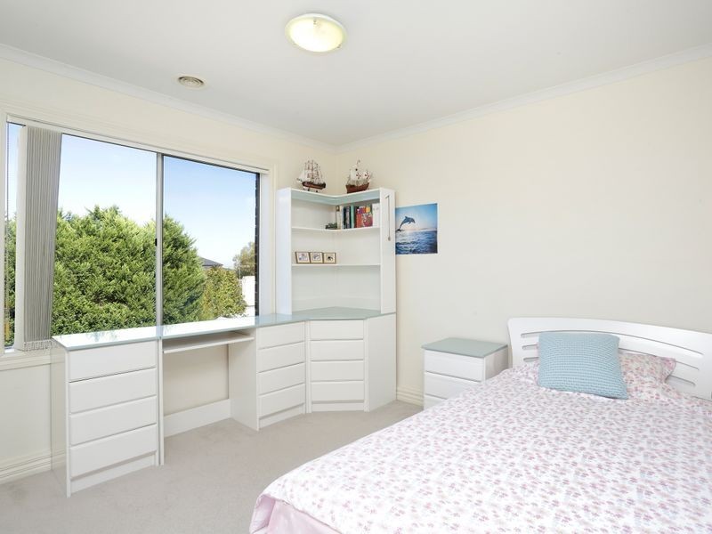26 Wilson Road, Glen Waverley VIC 3150