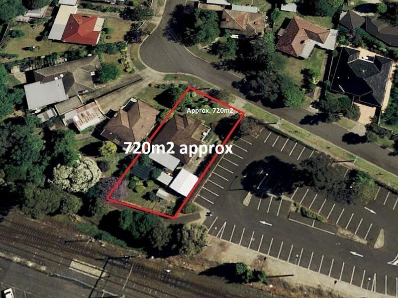 10 Railway Parade North, Glen Waverley VIC 3150