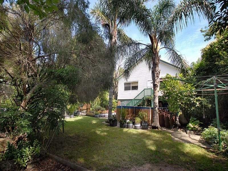 14 Blair Road, Glen Waverley VIC 3150