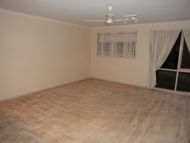 35 Cheviot Avenue, Berwick VIC 3806