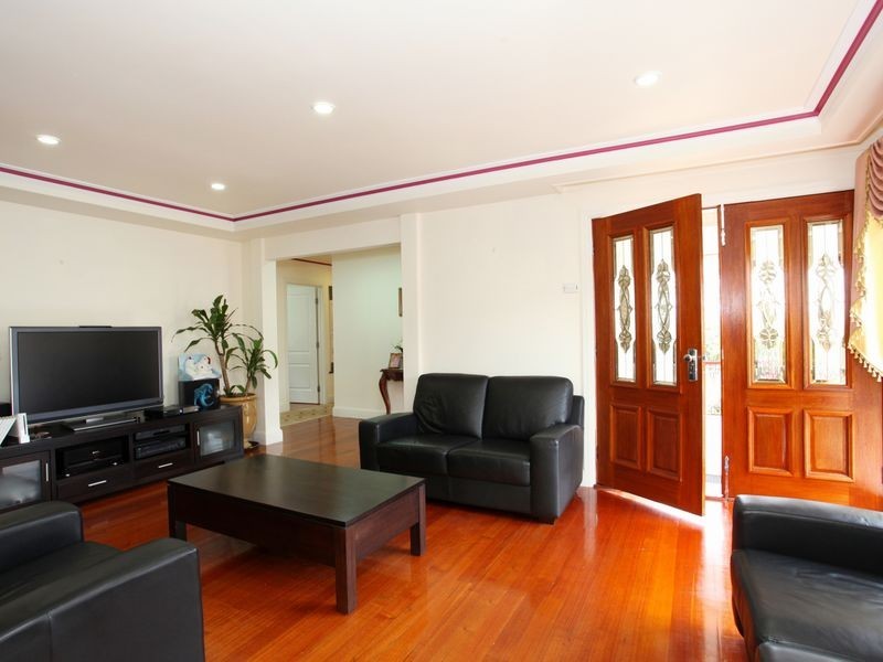 9 Entally Drive, Wheelers Hill VIC 3150