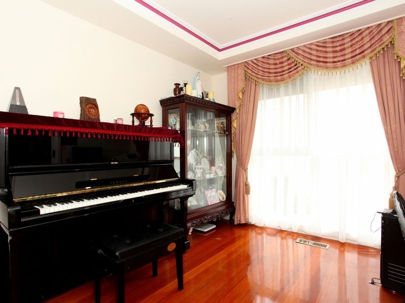 9 Entally Drive, Wheelers Hill VIC 3150