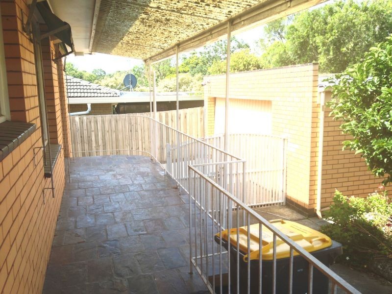 6 Ingleside Crescent, Glen Waverley VIC 3150