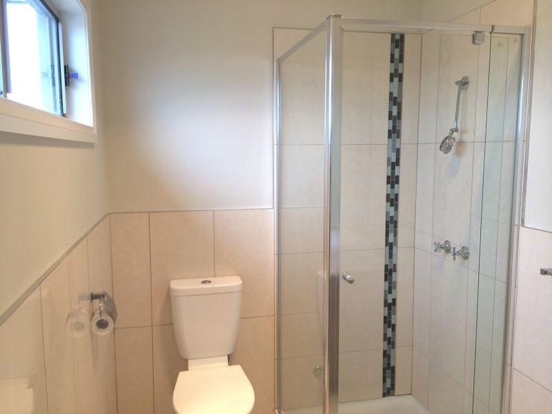 2/11 Parkwood Court, Deer Park VIC 3023