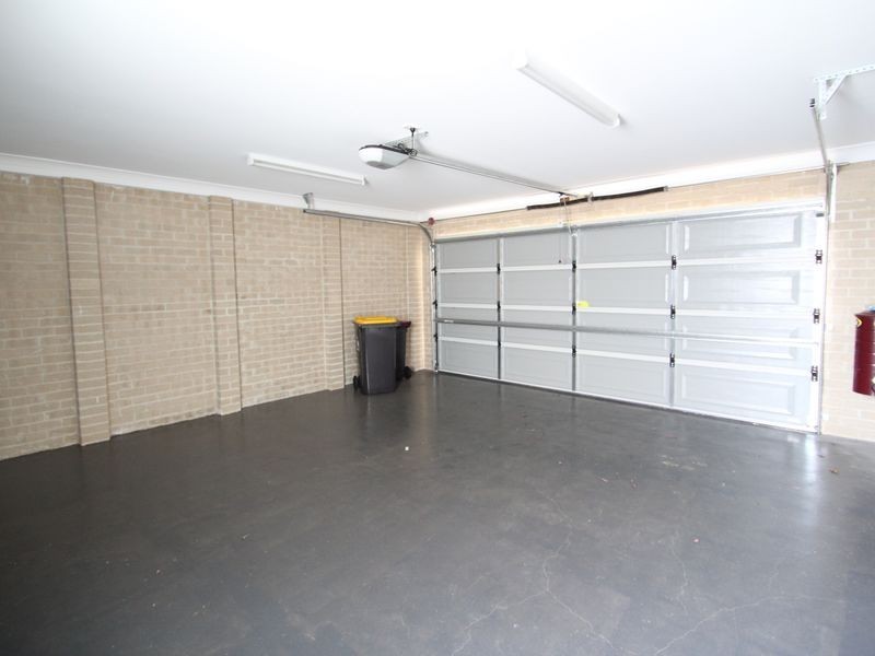 39 The Outlook, Glen Waverley VIC 3150