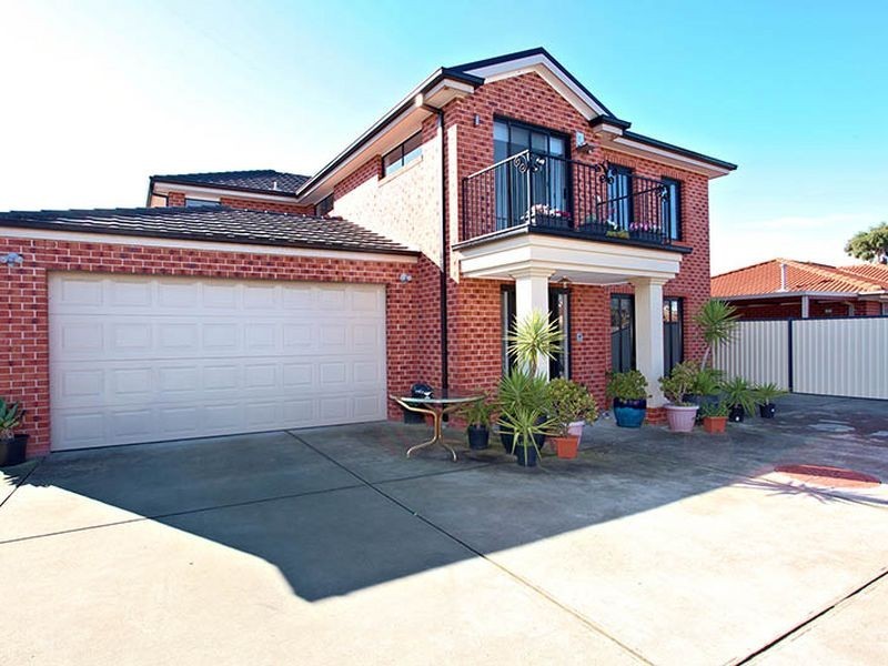 17 Ash Grove, Springvale VIC 3171