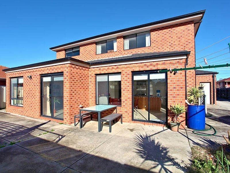 17 Ash Grove, Springvale VIC 3171