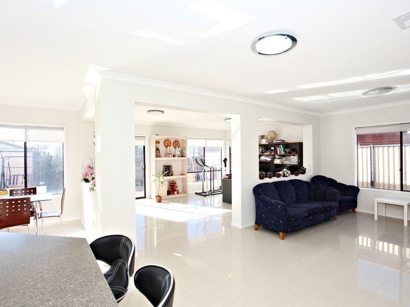 17 Ash Grove, Springvale VIC 3171